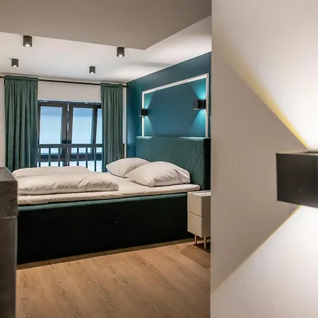 Apartment Oran 8 *
